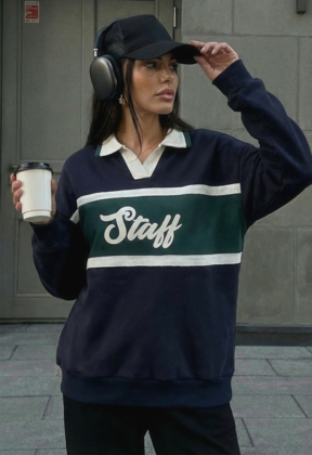 ダンスウィズ♡ロゴパネル* ふわっ♡ニット♡L ゴルフ/スポーツ Світшот жіночий Staff nul logo oversize fleece темно-синього