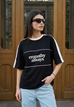 洋楽 THE ORGANIZATION Loyalty is Everything Футболка жіноча Staff empathy always black & white чорно-біла