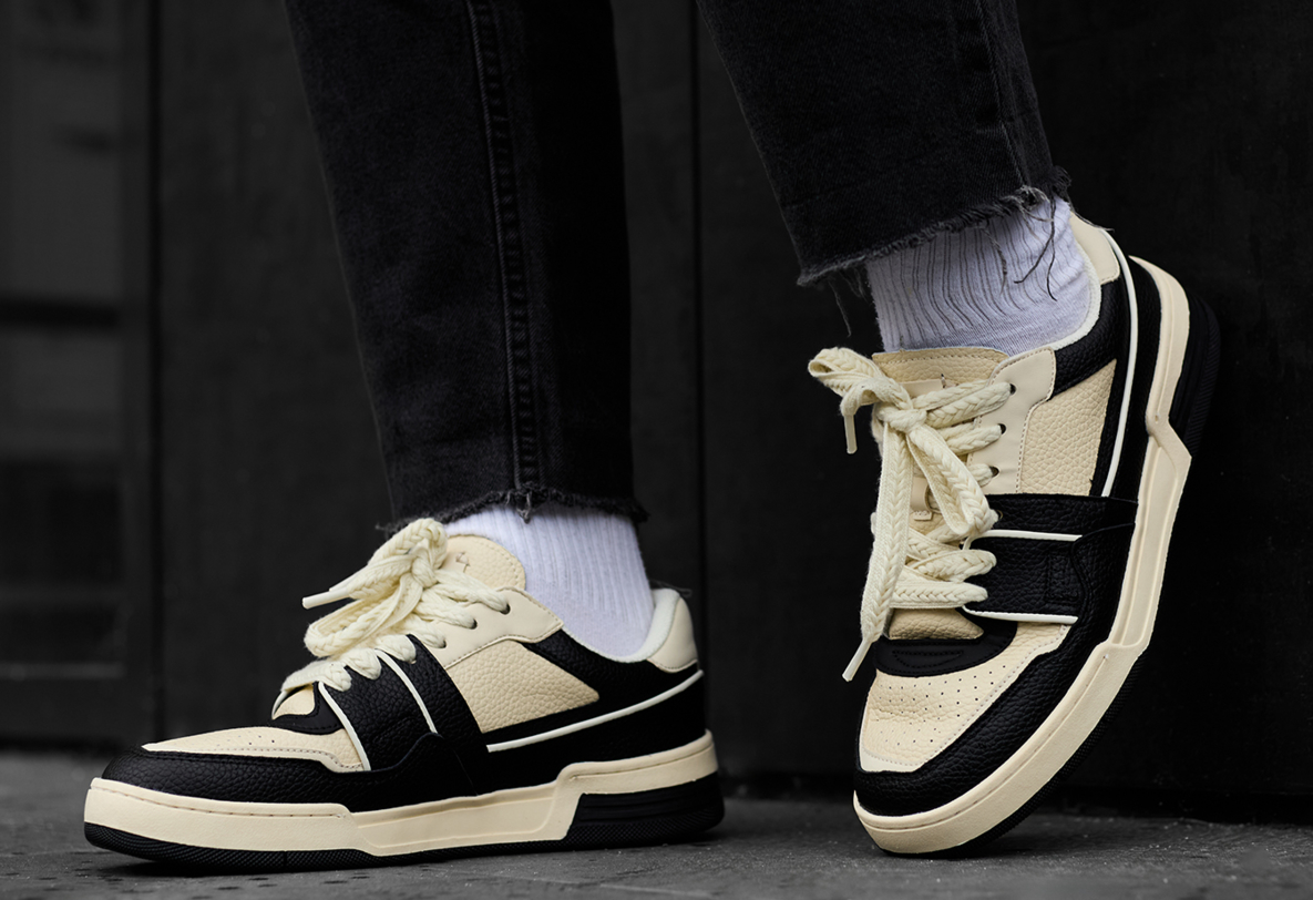 Кросівки чоловічі Staff beige & black бежево-чорні з логотипом для