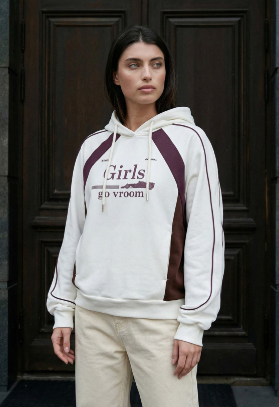 Жіноче худі Staff go vroom 2 oversize біле/коричневе/фіолетове з