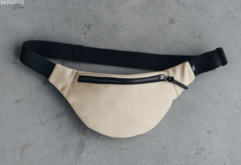 Поясна сумка Staff leather beige