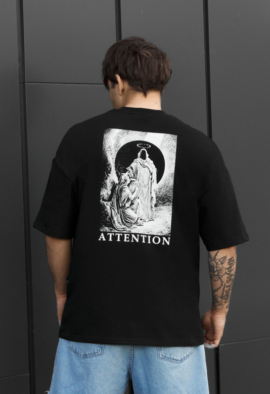ENHYPENMANiFESTOS/S-SHIRT（BK_L） Чоловіча футболка Staff attention oversize чорна з принтом модна