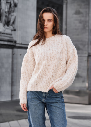Жіночий в'язаний светр Staff gi milk oversize