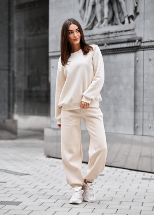Жіночий спортивний костюм Staff volu milk oversize fleece