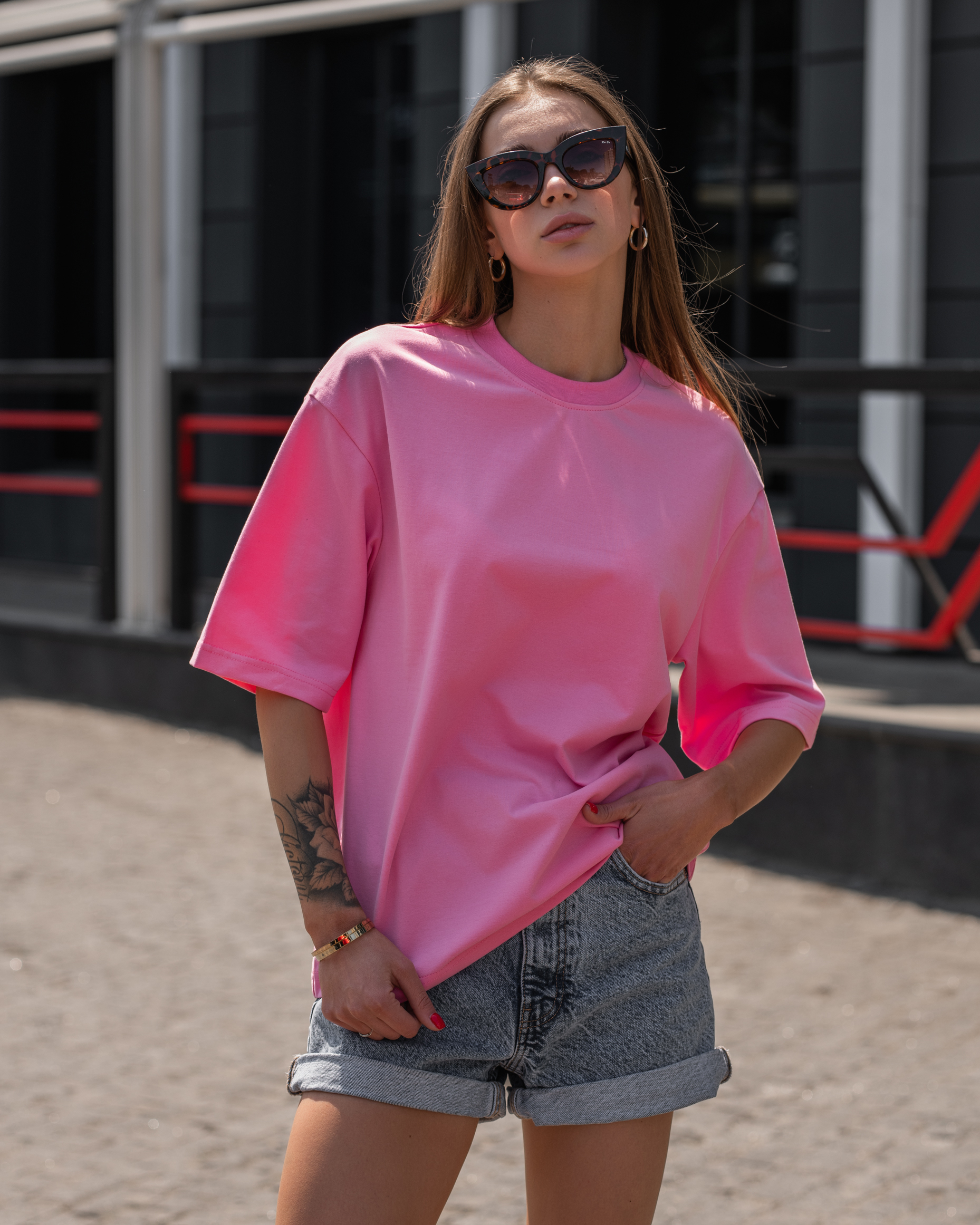 Футболка жіноча Staff bk pink oversize рожева недорога оверсайз ...