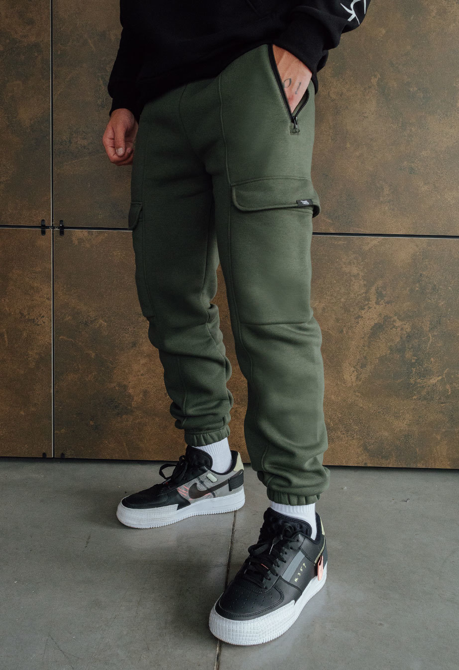Спортивні штани чоловічі Staff cargo khaki fleece хакі недорогі теплі ...