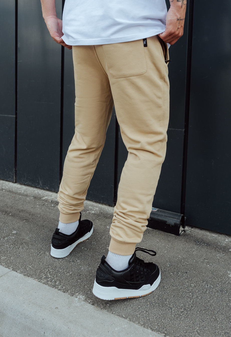 Спортивні штани чоловічі Staff beige logo бежеві з логотипом стильні ...
