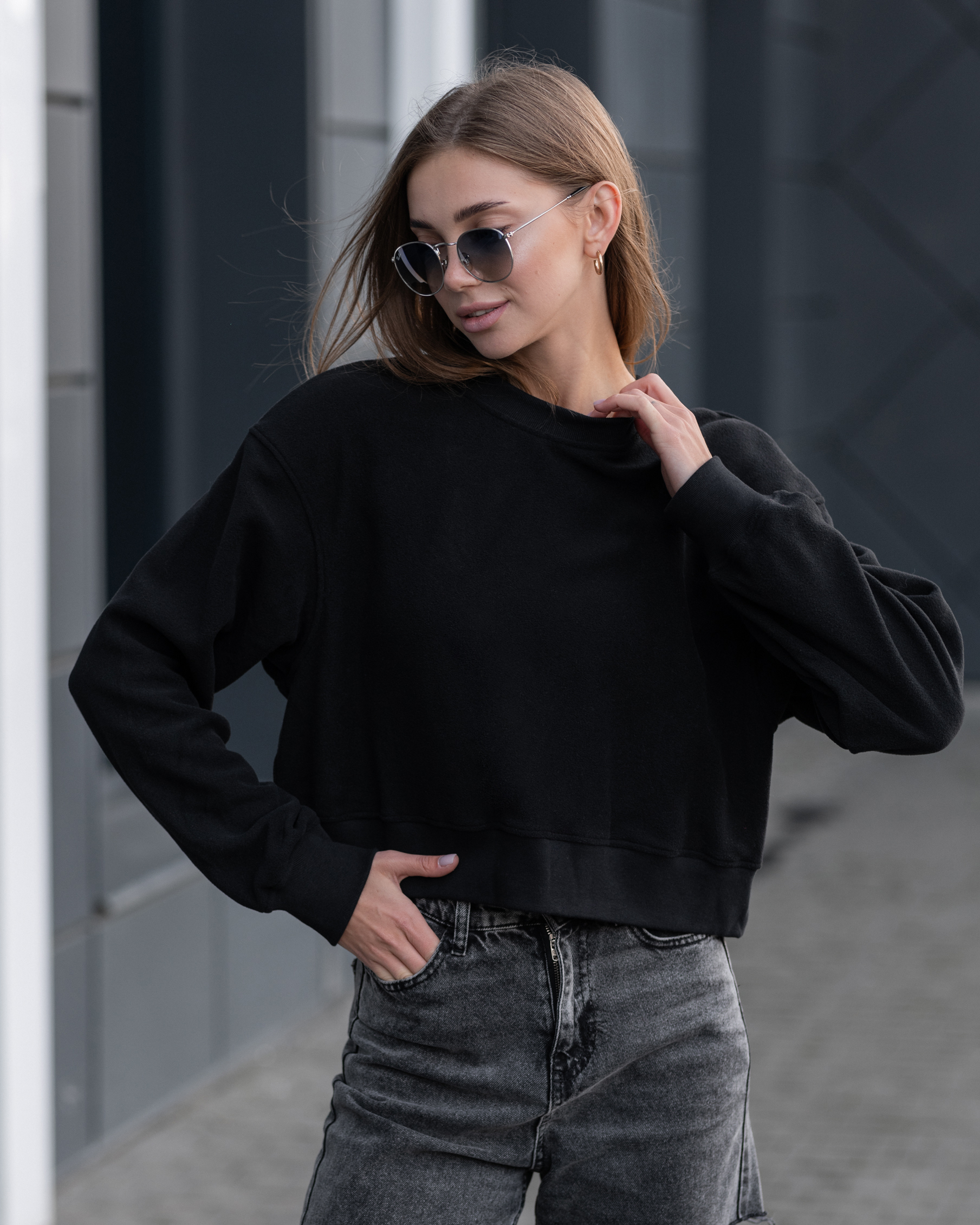 Світшот жіночий Staff microfleece oversize чорний утеплений на