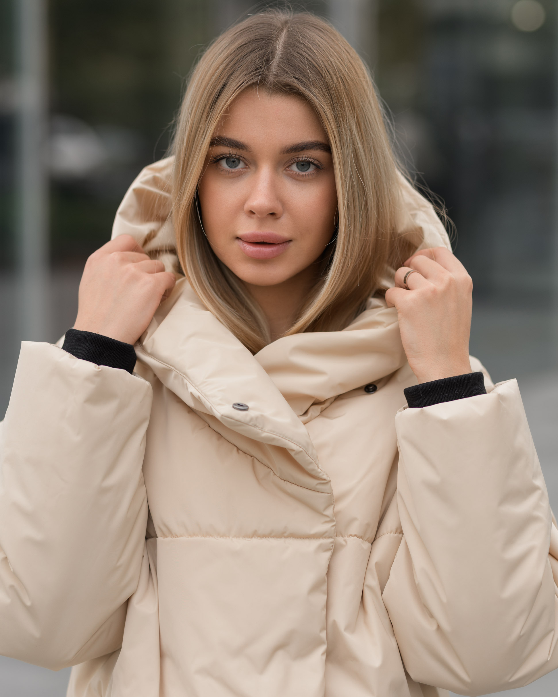 Зимова куртка жіноча Staff nes beige бежева водонепроникна з