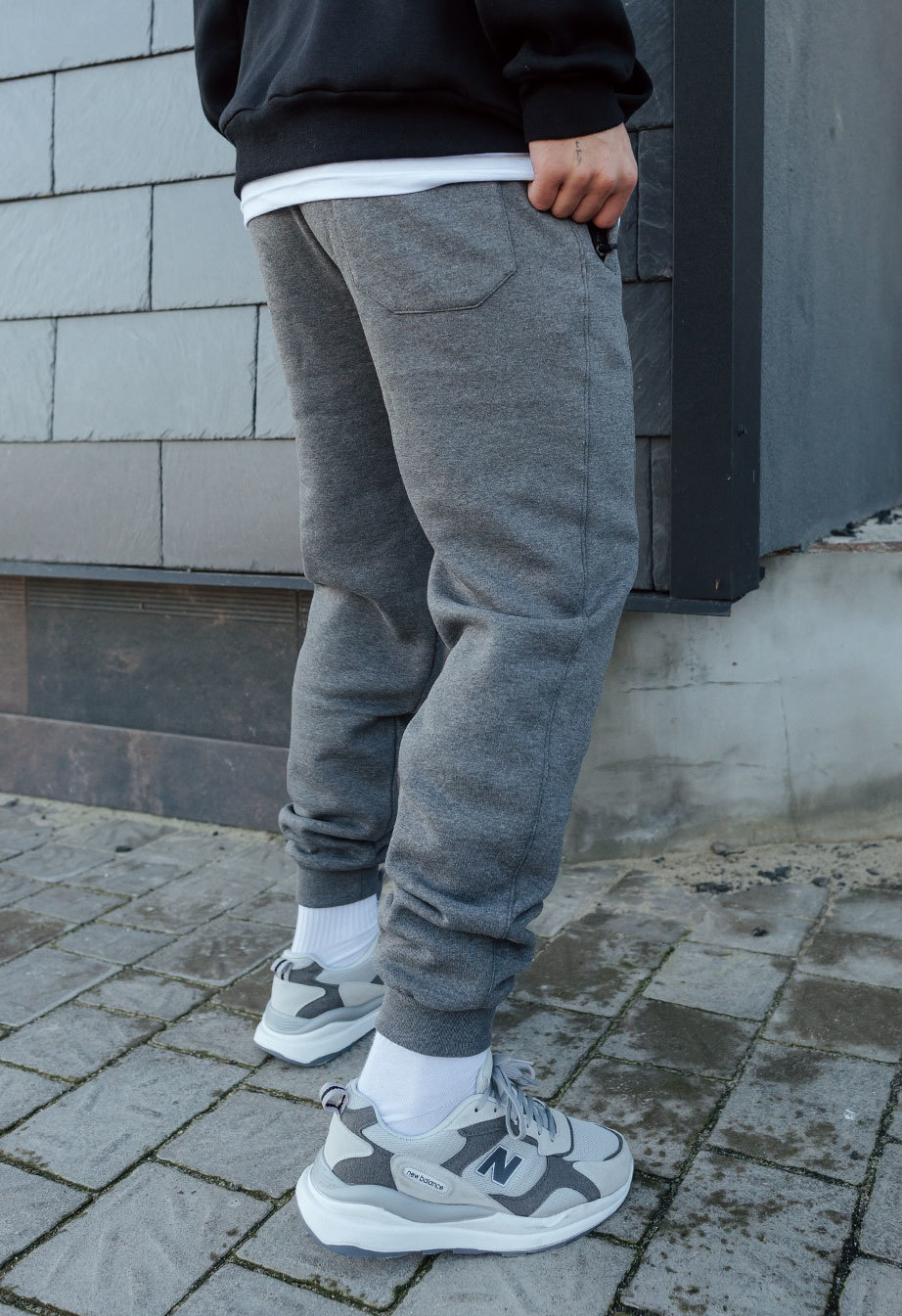 Спортивні чоловічі штани Staff g graphite fleece графітового кольору ...