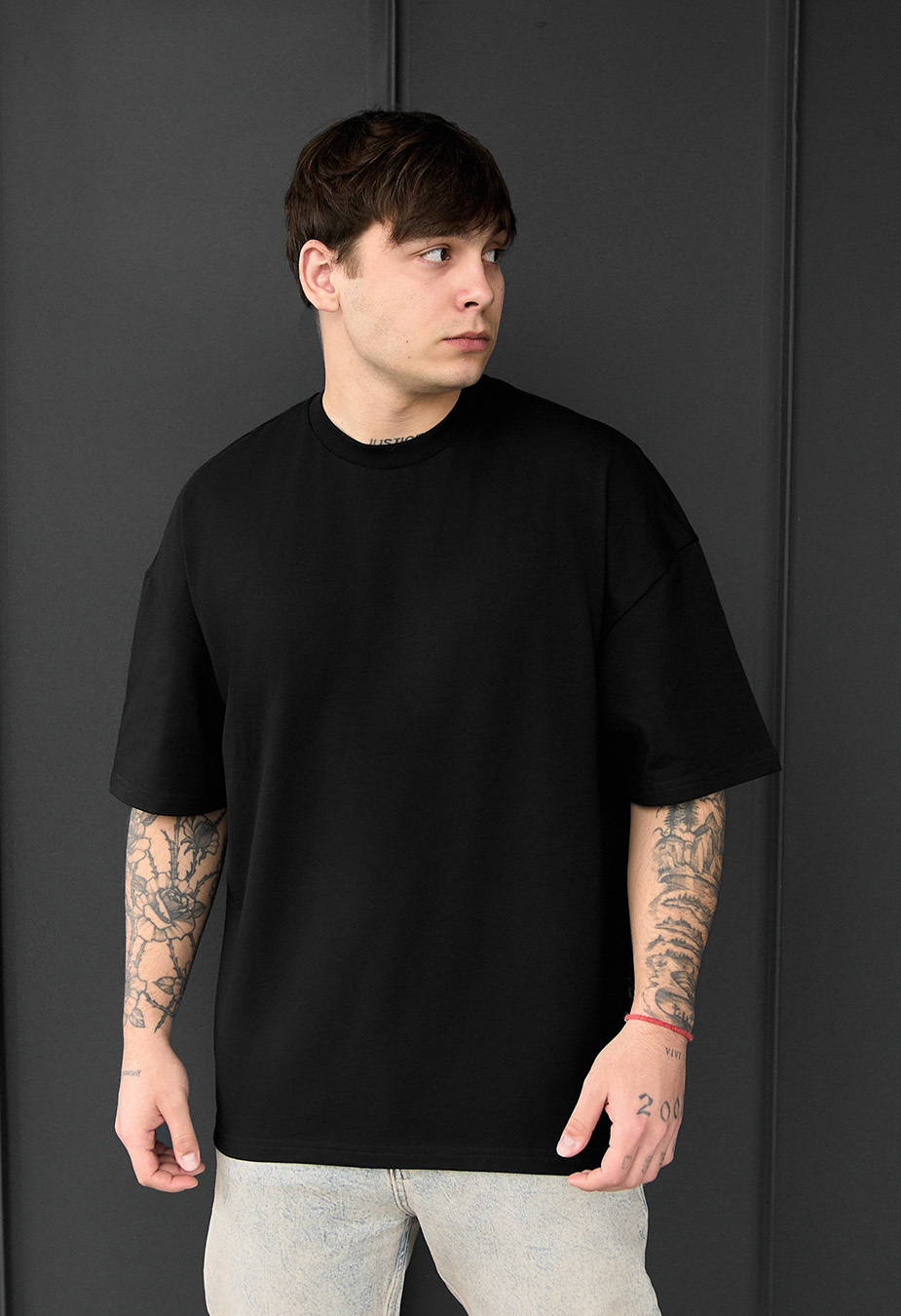 Футболка чоловіча Staff vibe oversize чорна з надписом з принтом