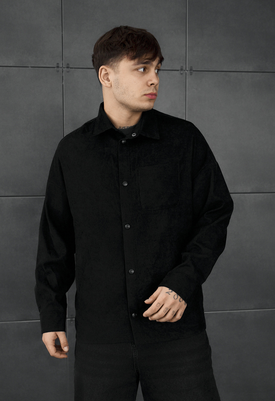 szk　黒38 Сорочка чоловіча Staff velvet black чорна молодіжна з довгим