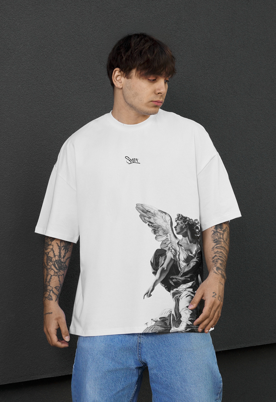 auskou STAFF Tシャツ auskou STAFF Tシャツ 【公式通販】